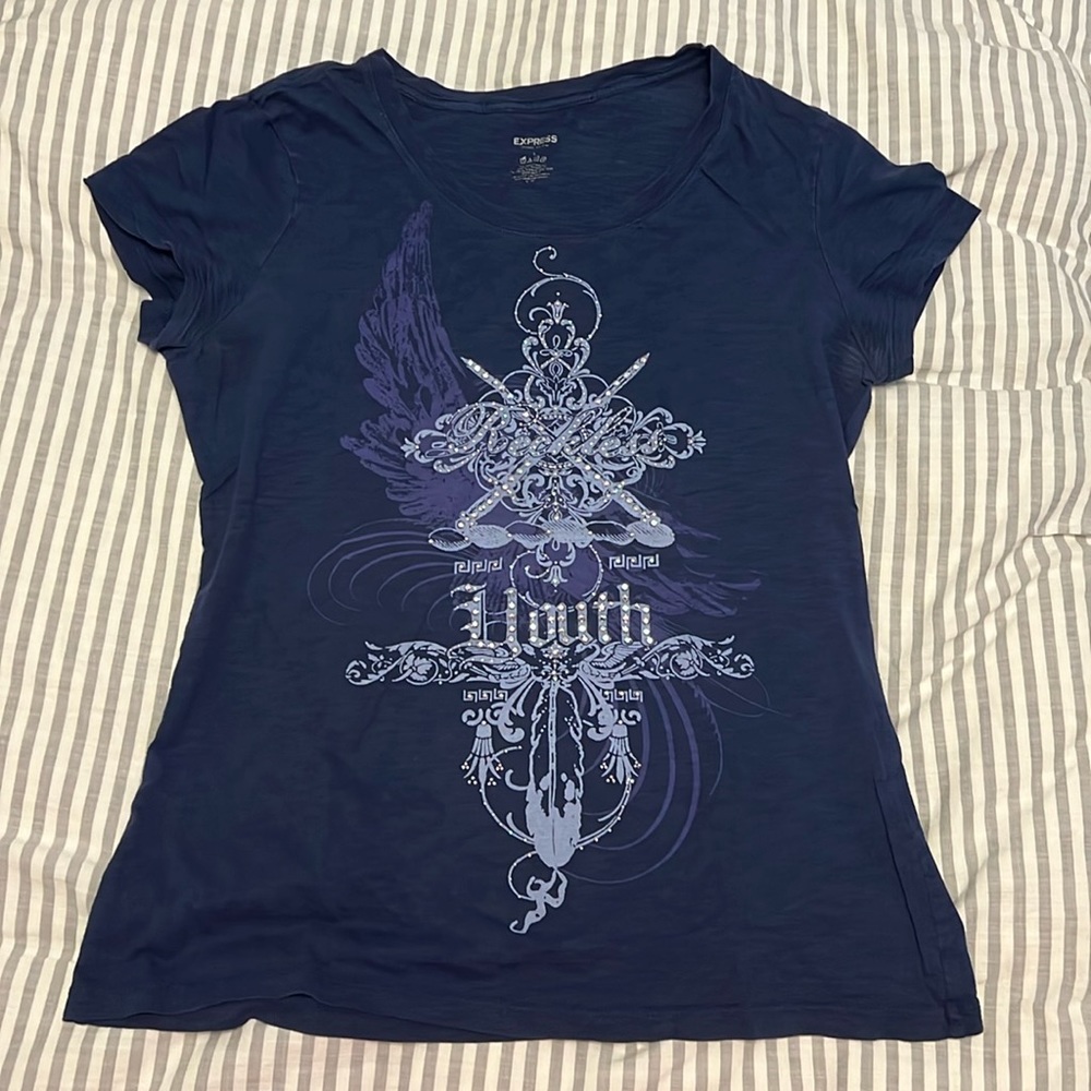 Express Embroidery Short Sleeve Shirt